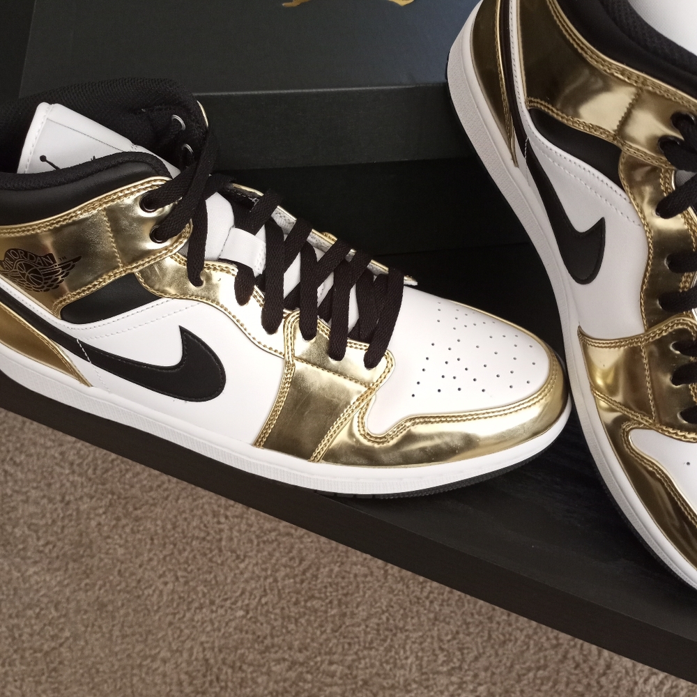 Jordans - Picture 5 of 16